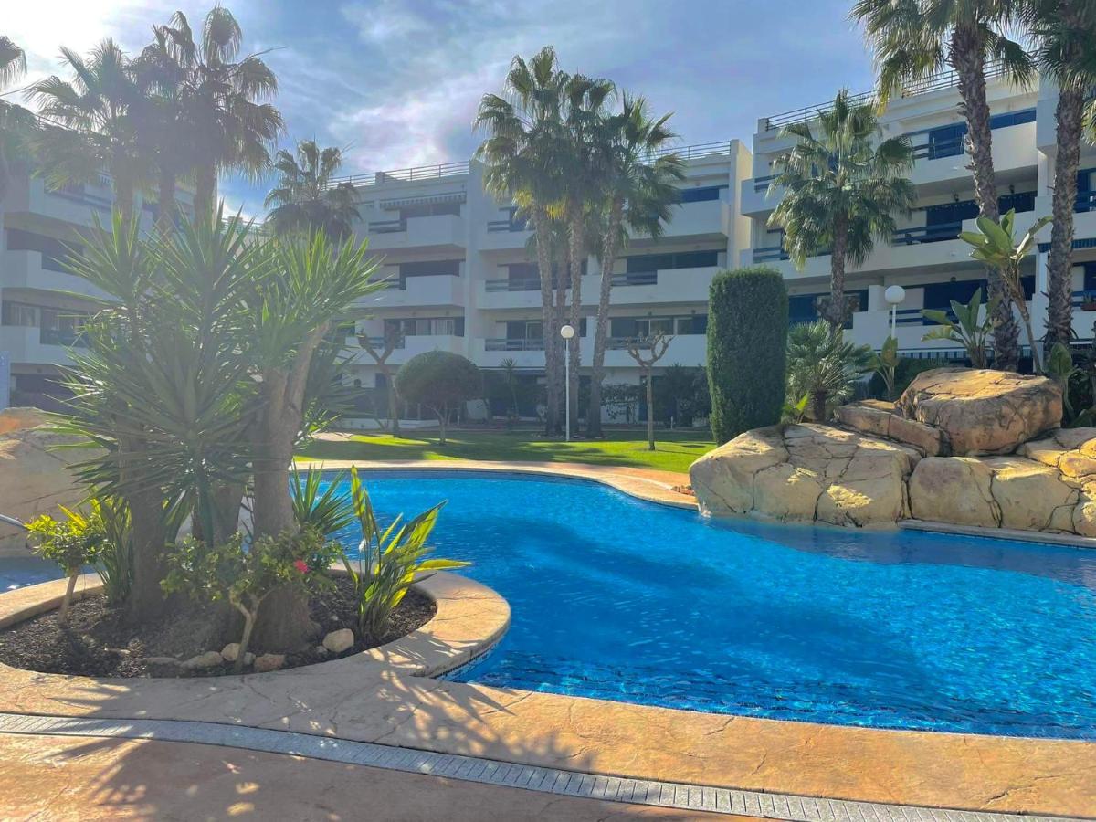 Coral House - La Calma - Playa Flamenca - Big Terrace & 4 Swimming Pools.アパートメント エクステリア 写真